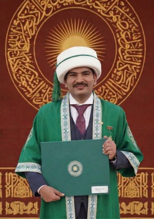 Mirza Mazhar Baig at his graduation